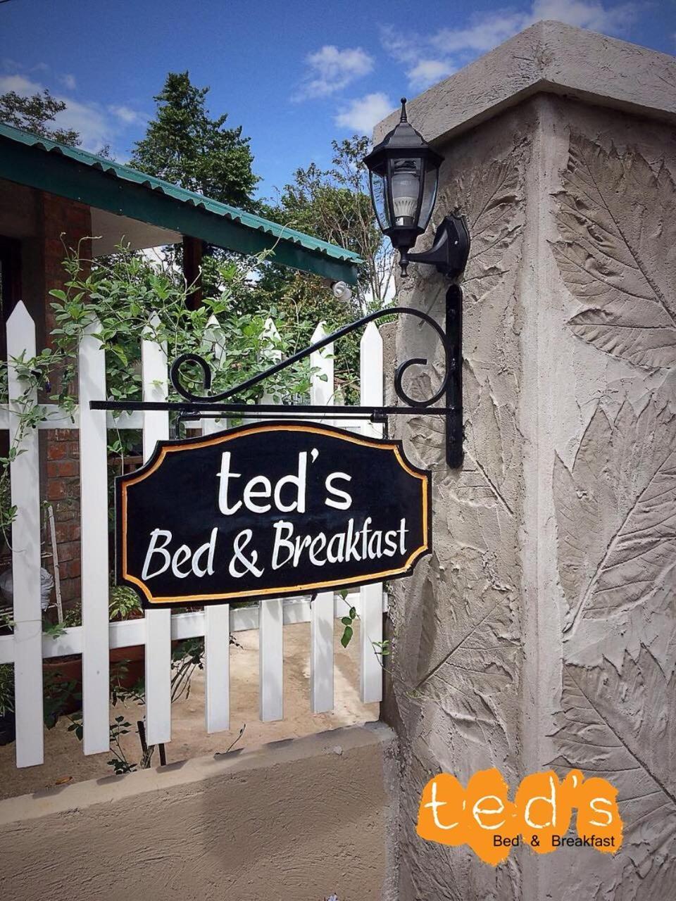 Ted'S Bed And Breakfast Santa Cruz  Εξωτερικό φωτογραφία